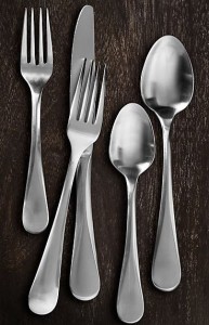 Casual flatware